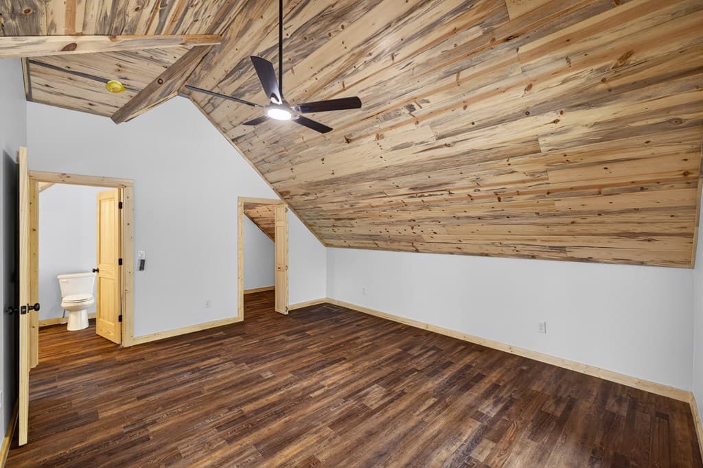 196 N Jakes Landing Way, Ellijay GA 30540 - Photo