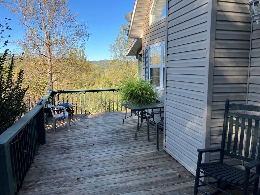 121 White Oak Drive, Warne NC 28909 - Photo