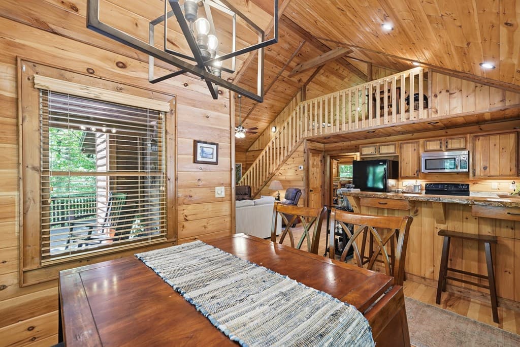284 The Woods Road, Mineral Bluff GA 30559 - Photo