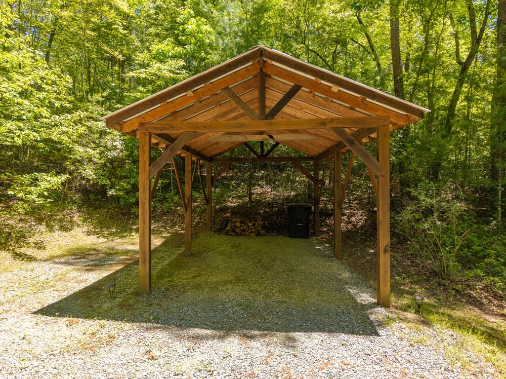 284 The Woods Road, Mineral Bluff GA 30559 - Photo
