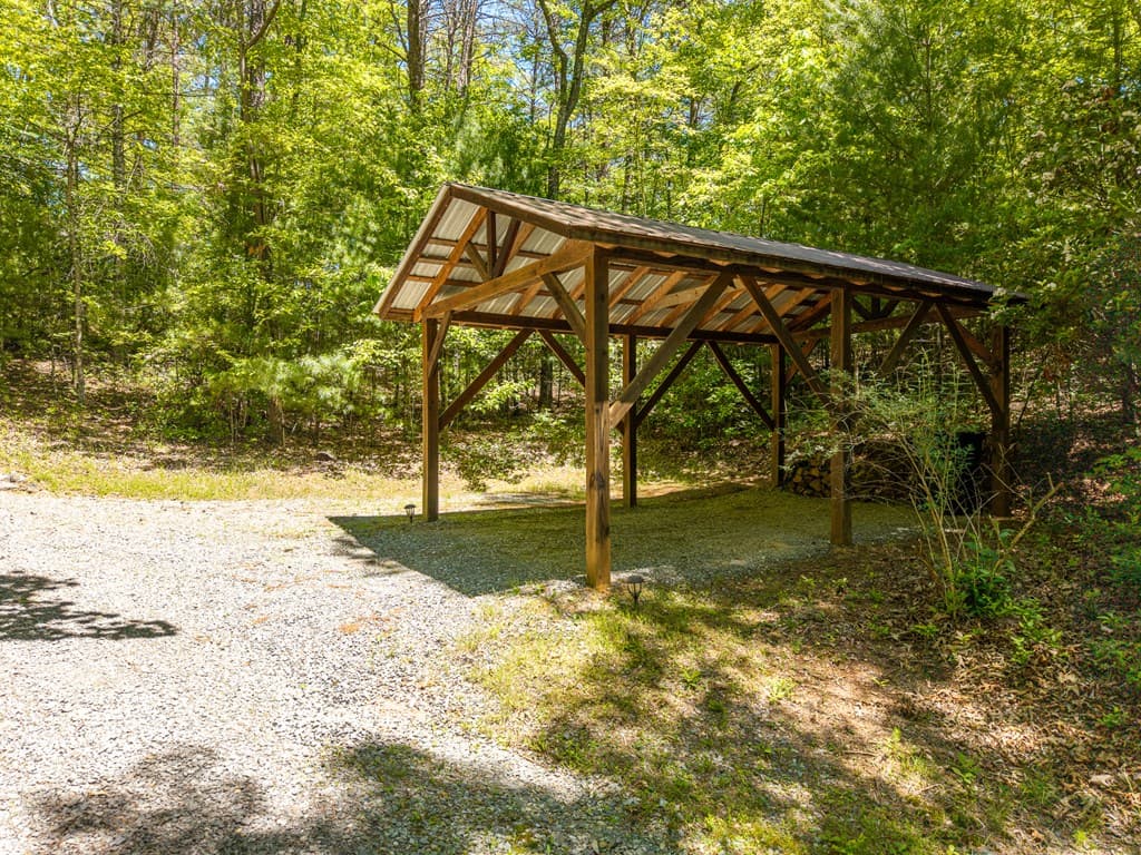 284 The Woods Road, Mineral Bluff GA 30559 - Photo