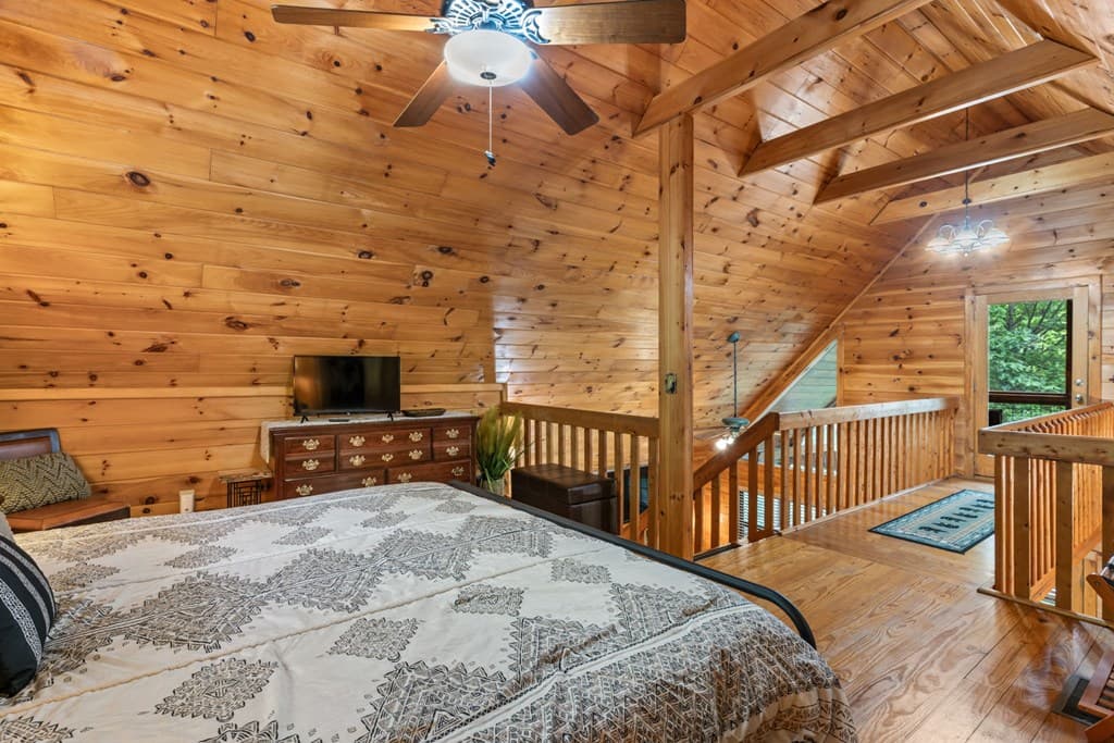 294 Oakwood Trail, Mineral Bluff GA 30559 - Photo