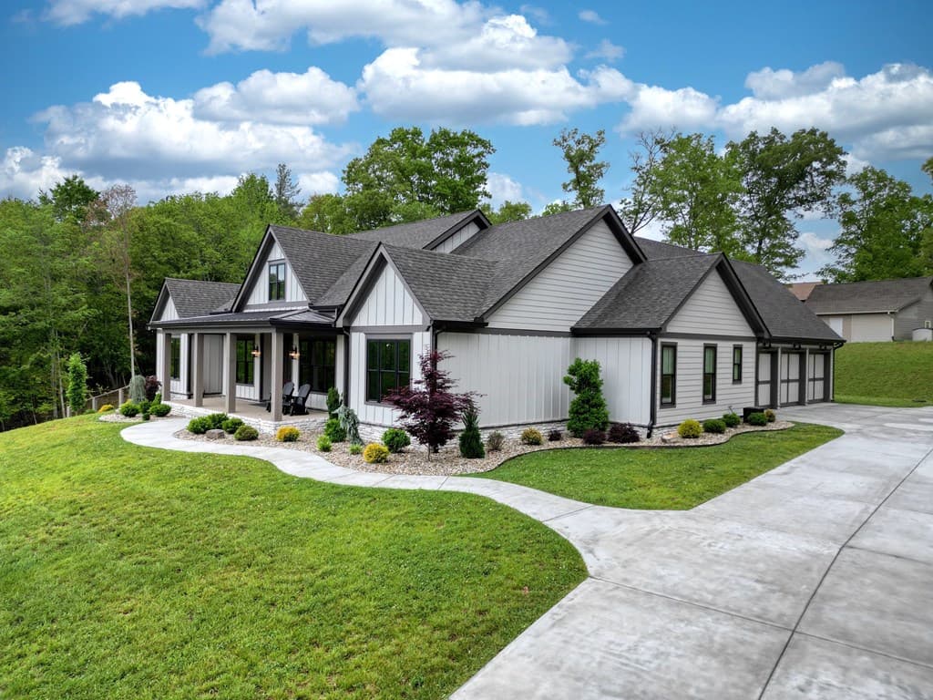629 Old Owen Drive, Blairsville GA 30512 - Photo