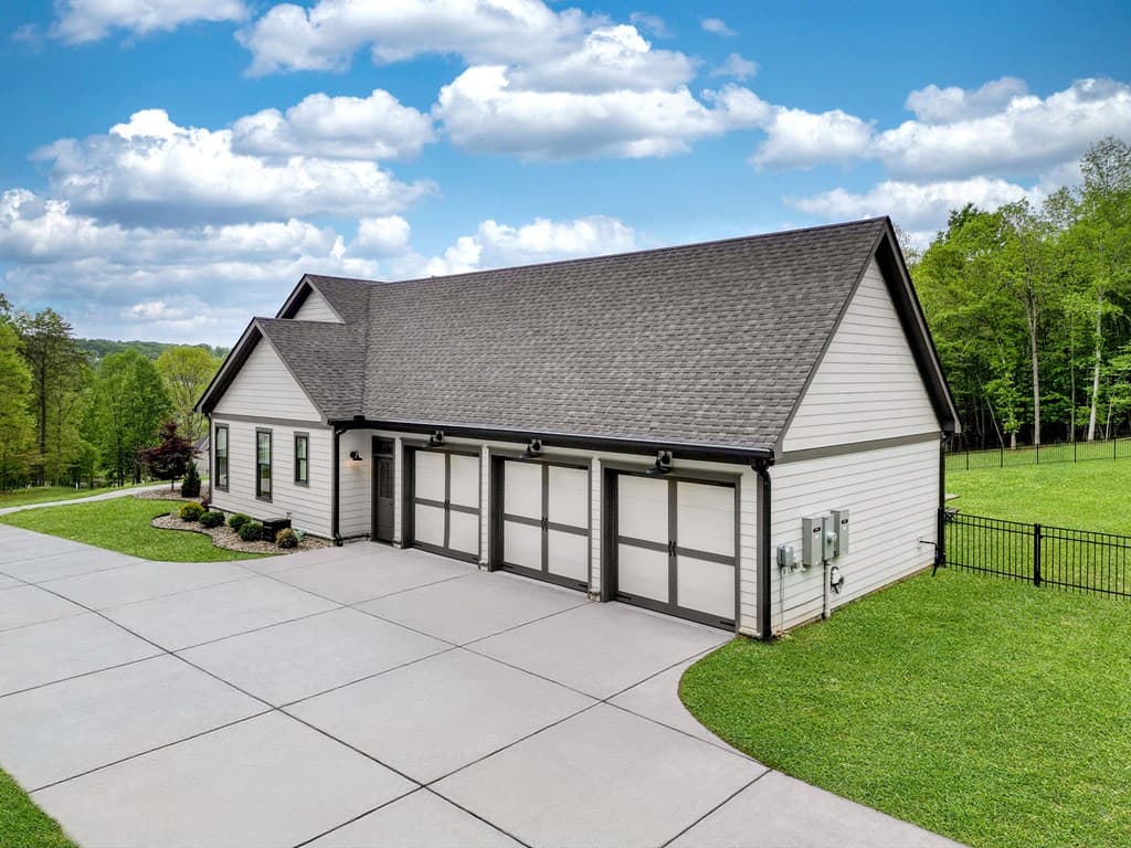 629 Old Owen Drive, Blairsville GA 30512 - Photo