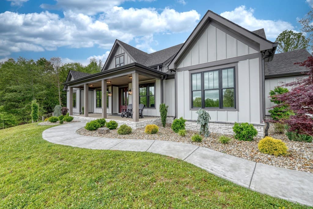 629 Old Owen Drive, Blairsville GA 30512 - Photo