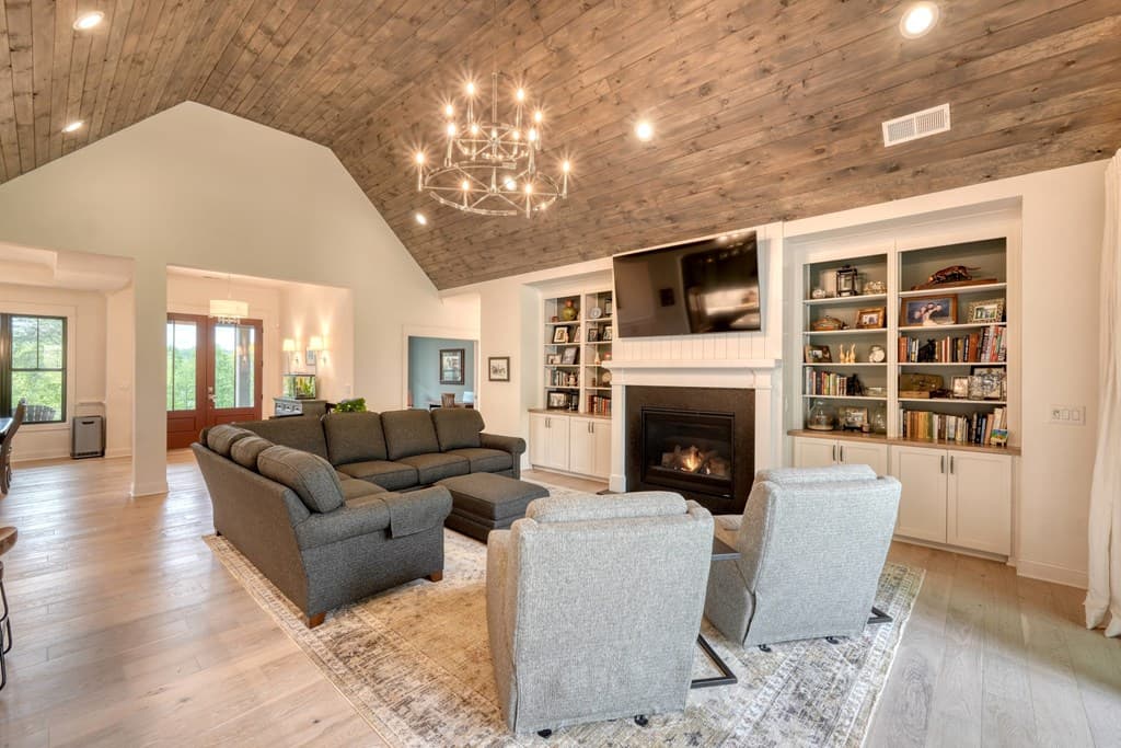 629 Old Owen Drive, Blairsville GA 30512 - Photo