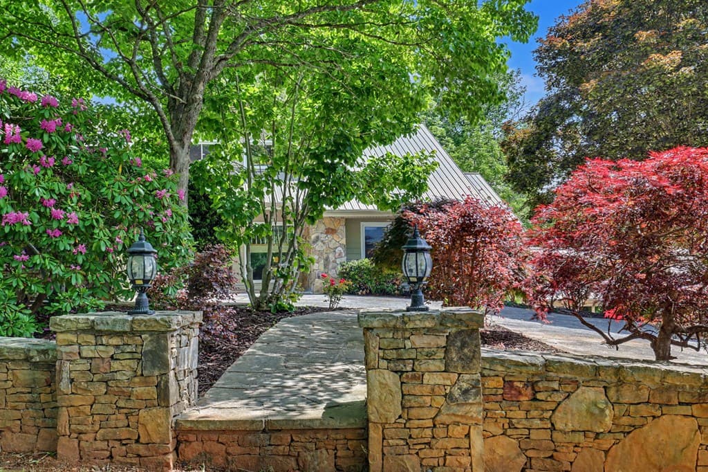 792 Bugscuffle Road, Hiawassee GA 30546 - Photo