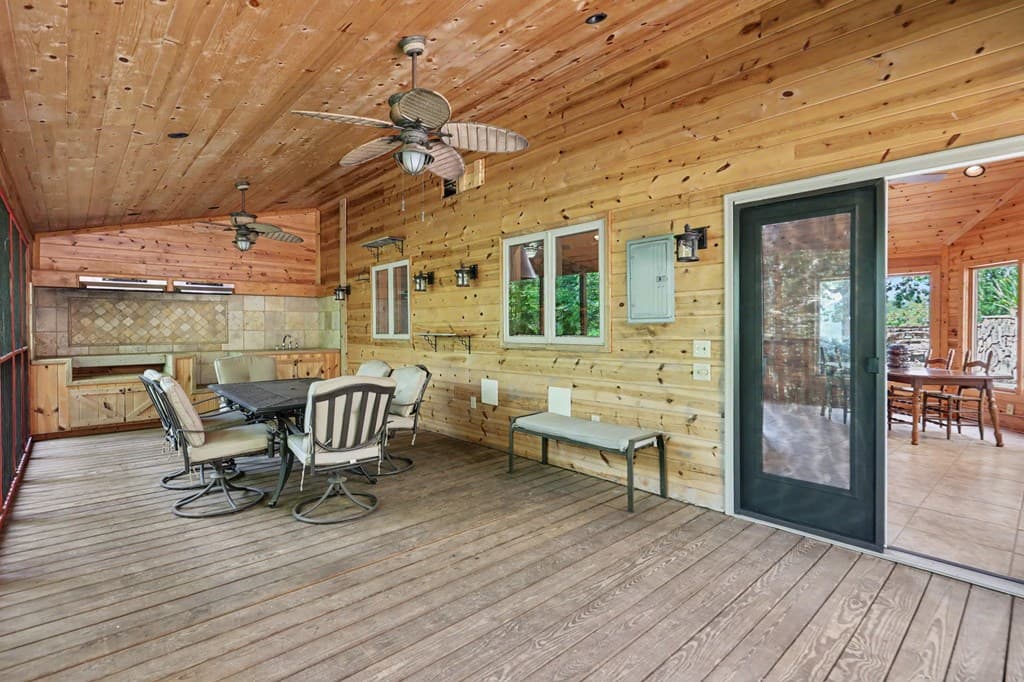 792 Bugscuffle Road, Hiawassee GA 30546 - Photo