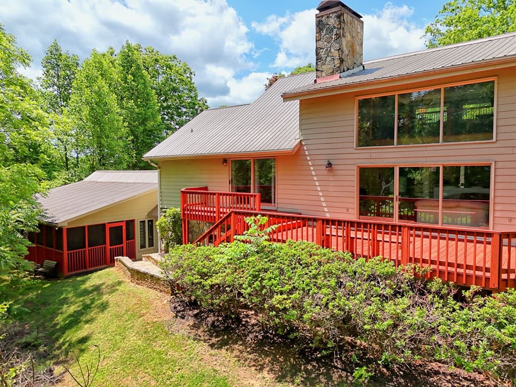 792 Bugscuffle Road, Hiawassee GA 30546 - Photo