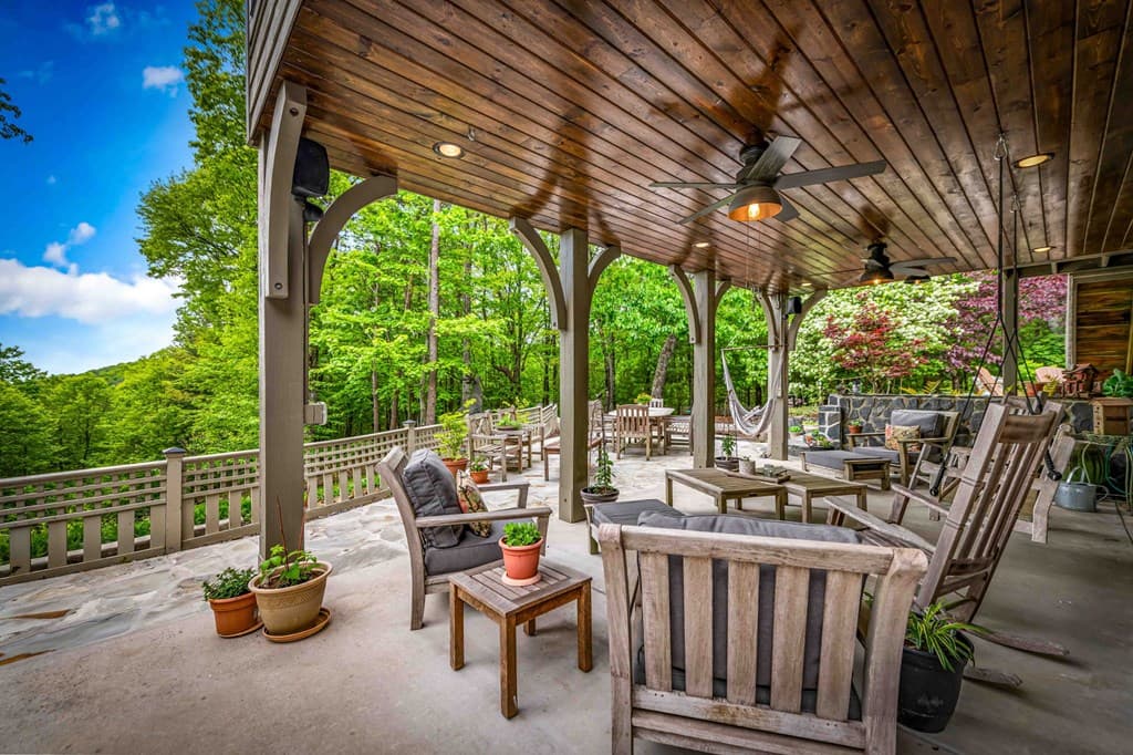 10620 Highway 52, Chatsworth GA 30705 - Photo