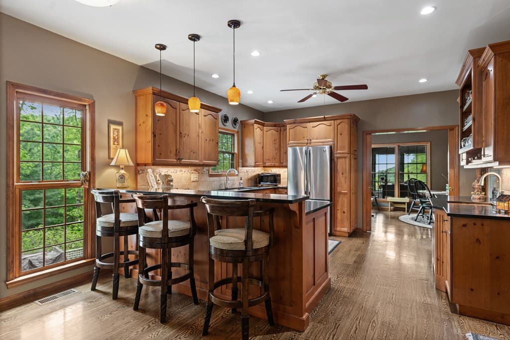 10620 Highway 52, Chatsworth GA 30705 - Photo