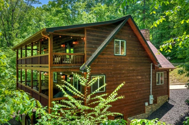 565 Catawba Circle, Ellijay GA 30540 - Photo