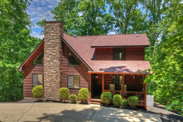 565 Catawba Circle, Ellijay GA 30540 - Primary photo