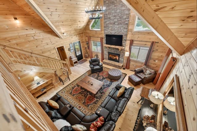 565 Catawba Circle, Ellijay GA 30540 - Photo