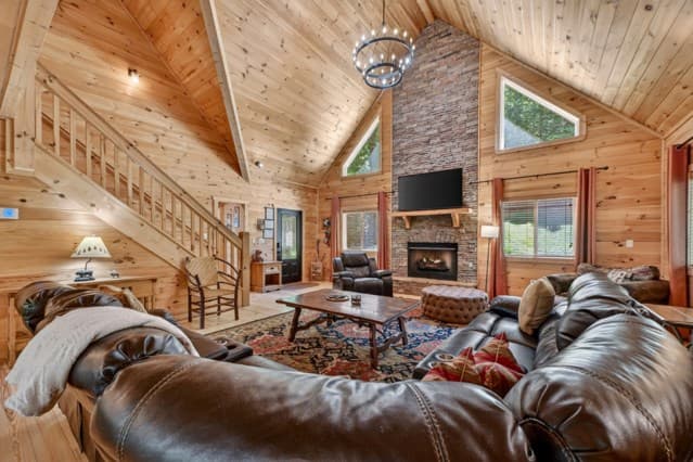 565 Catawba Circle, Ellijay GA 30540 - Photo