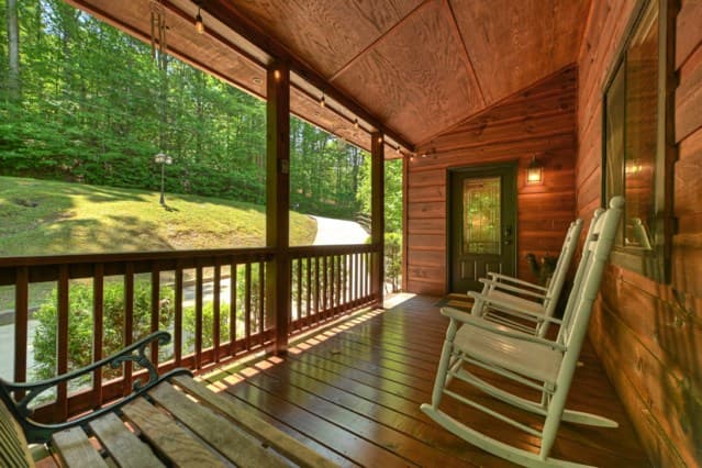 565 Catawba Circle, Ellijay GA 30540 - Photo