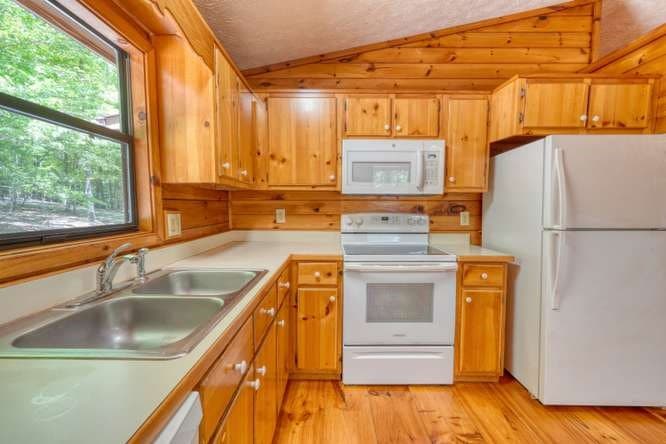 315 Darby Lane, Blairsville GA 30512 - Photo