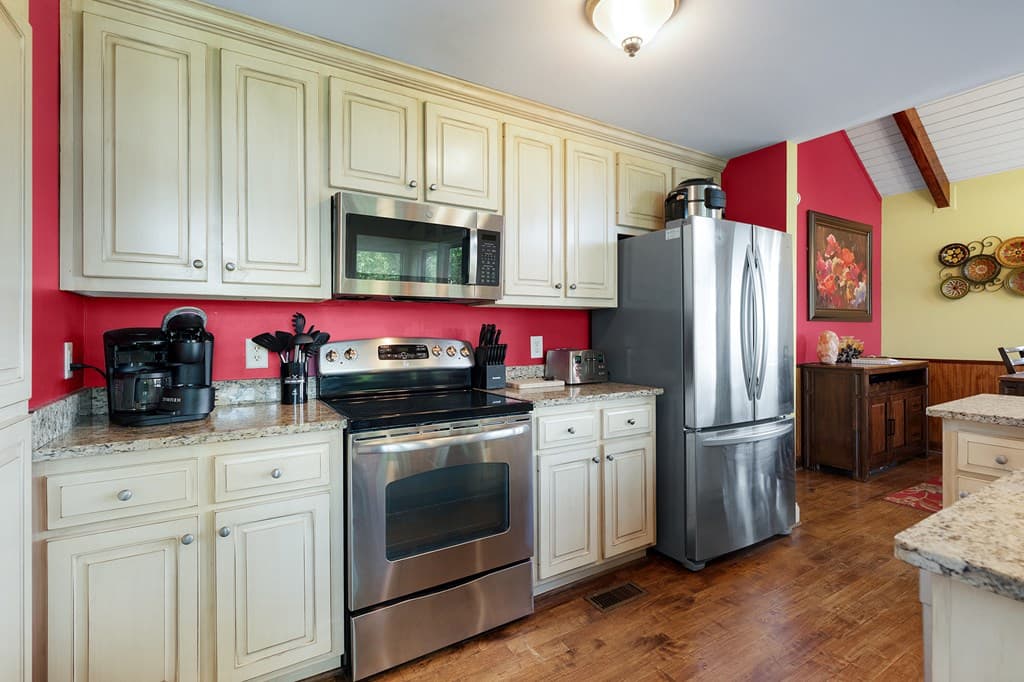 561 Summit Lane, Ellijay GA 30540 - Photo