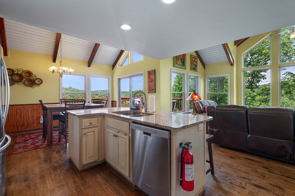 561 Summit Lane, Ellijay GA 30540 - Photo