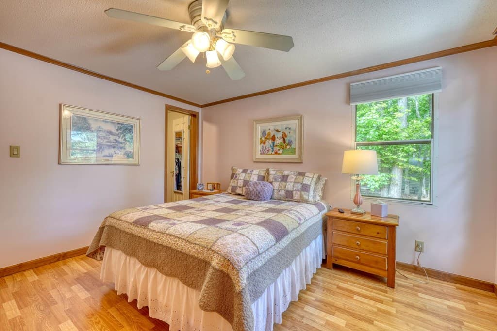 331 Rocky Circle, Blairsville GA 30512 - Photo