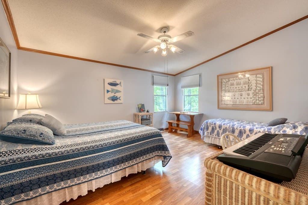 331 Rocky Circle, Blairsville GA 30512 - Photo