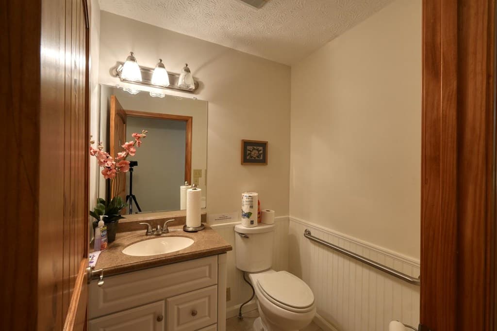 331 Rocky Circle, Blairsville GA 30512 - Photo