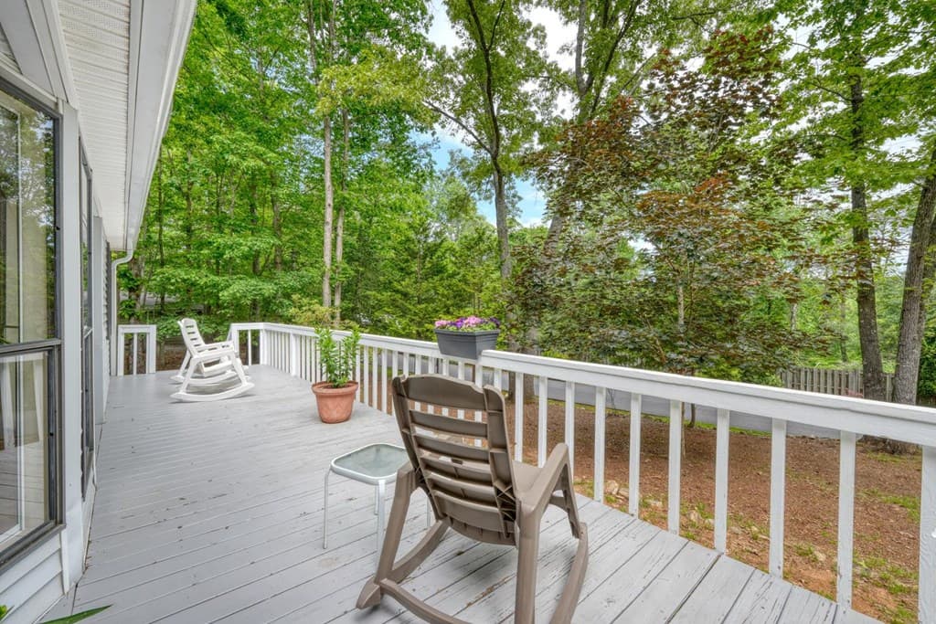 331 Rocky Circle, Blairsville GA 30512 - Photo
