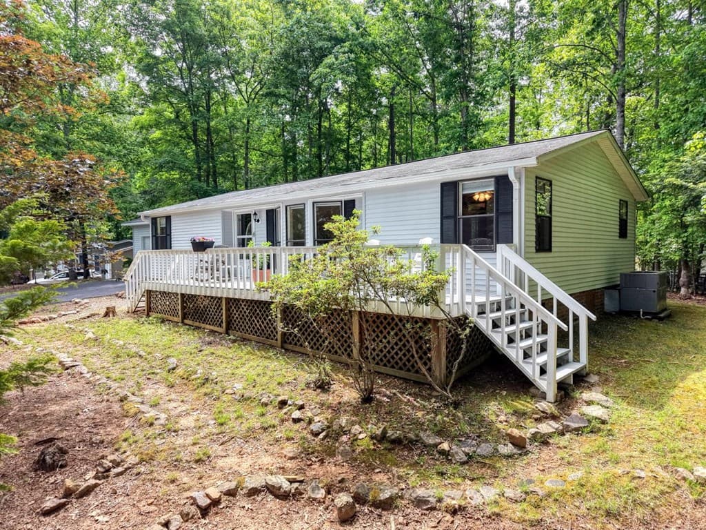331 Rocky Circle, Blairsville GA 30512 - Photo