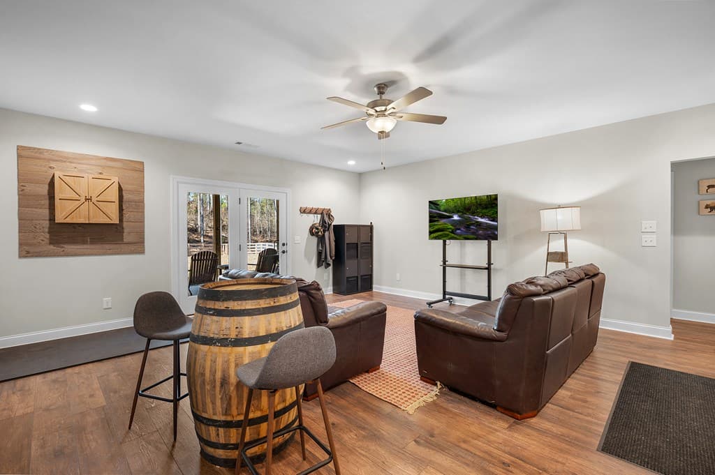 218 Oakwood Lane, Ellijay GA 30540 - Photo