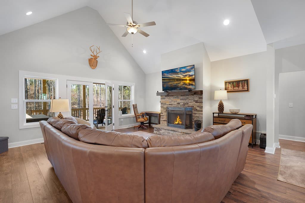 218 Oakwood Lane, Ellijay GA 30540 - Photo