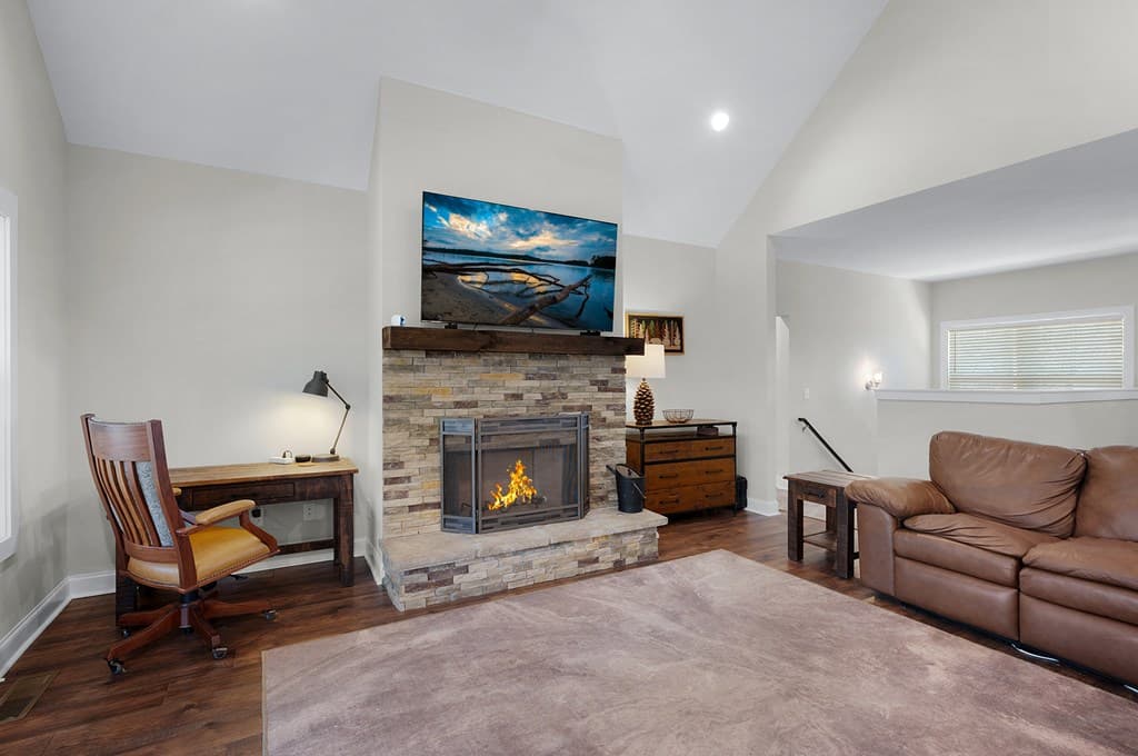 218 Oakwood Lane, Ellijay GA 30540 - Photo