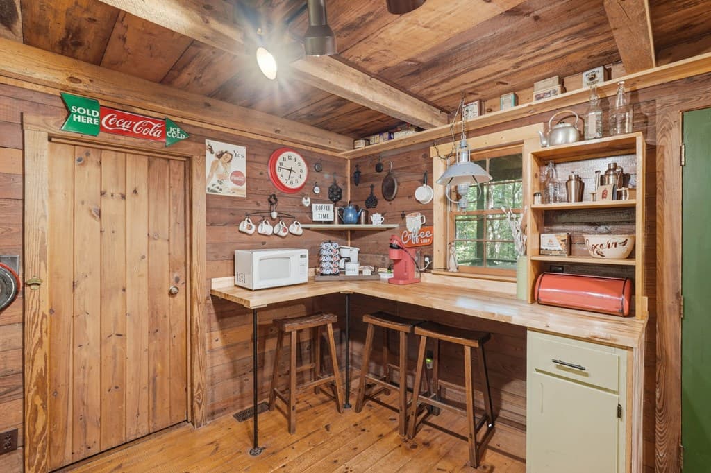 85 Clear Lake, Ellijay GA 30540 - Photo