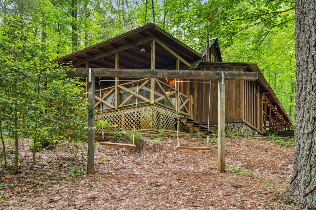 85 Clear Lake, Ellijay GA 30540 - Photo