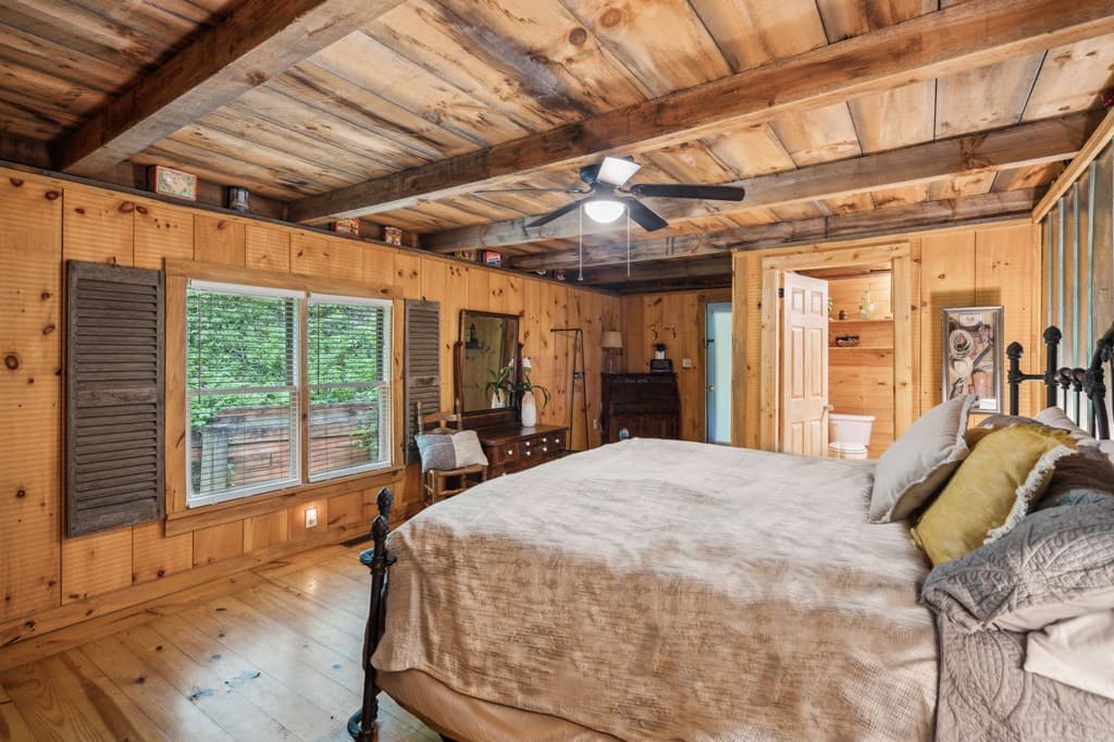 85 Clear Lake, Ellijay GA 30540 - Photo