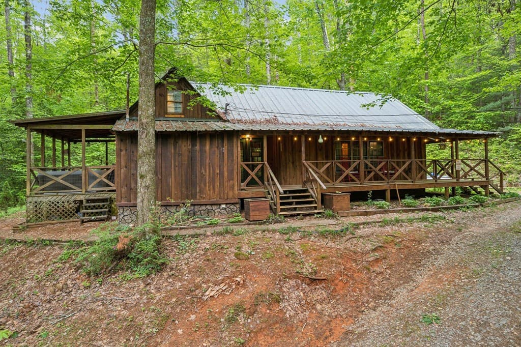 85 Clear Lake, Ellijay GA 30540 - Photo