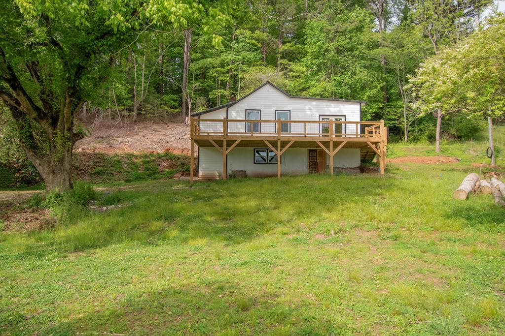 1993 Martins Creek Road, Murphy NC 28906 - Primary photo