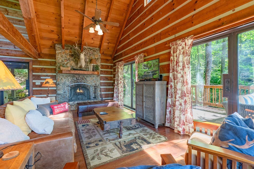 1049 Rockwater Road, Ellijay GA 30536 - Photo