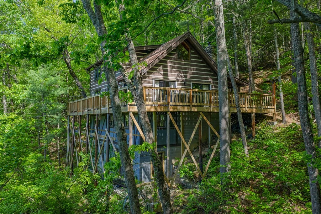1049 Rockwater Road, Ellijay GA 30536 - Photo
