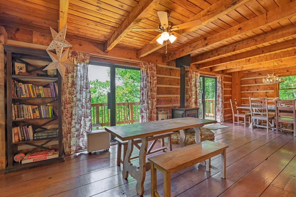1049 Rockwater Road, Ellijay GA 30536 - Photo