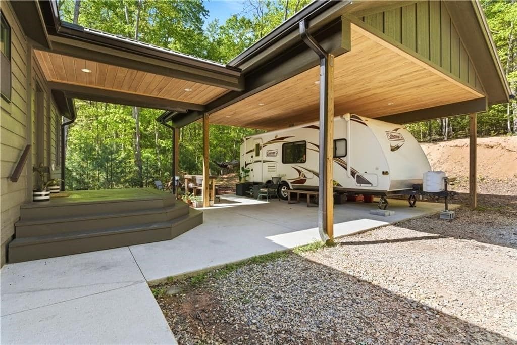191 Oakwood Road, Blairsville GA 30512 - Photo