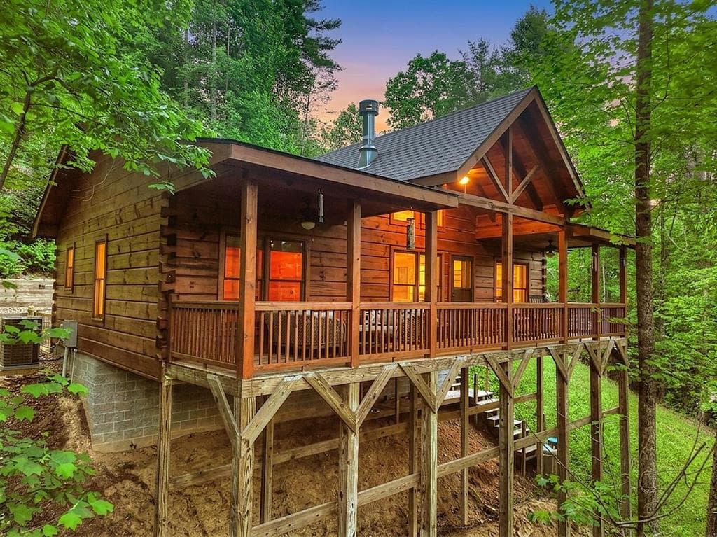 120 Christopher Drive, Ellijay GA 30540 - Primary photo