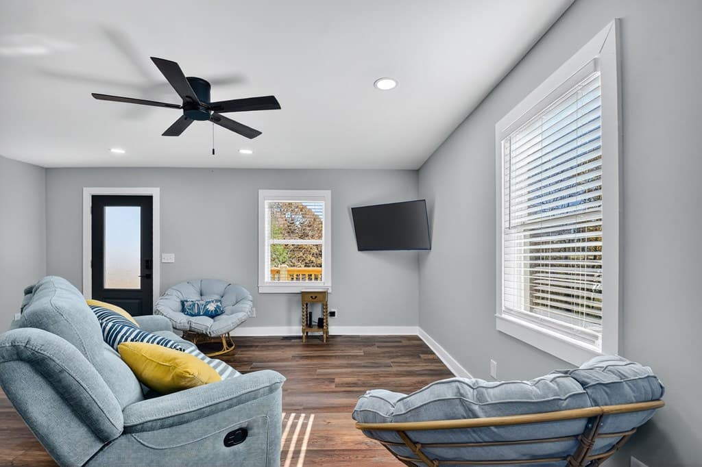 1144 Blue Ridge Drive, Mccaysville GA 30555 - Photo
