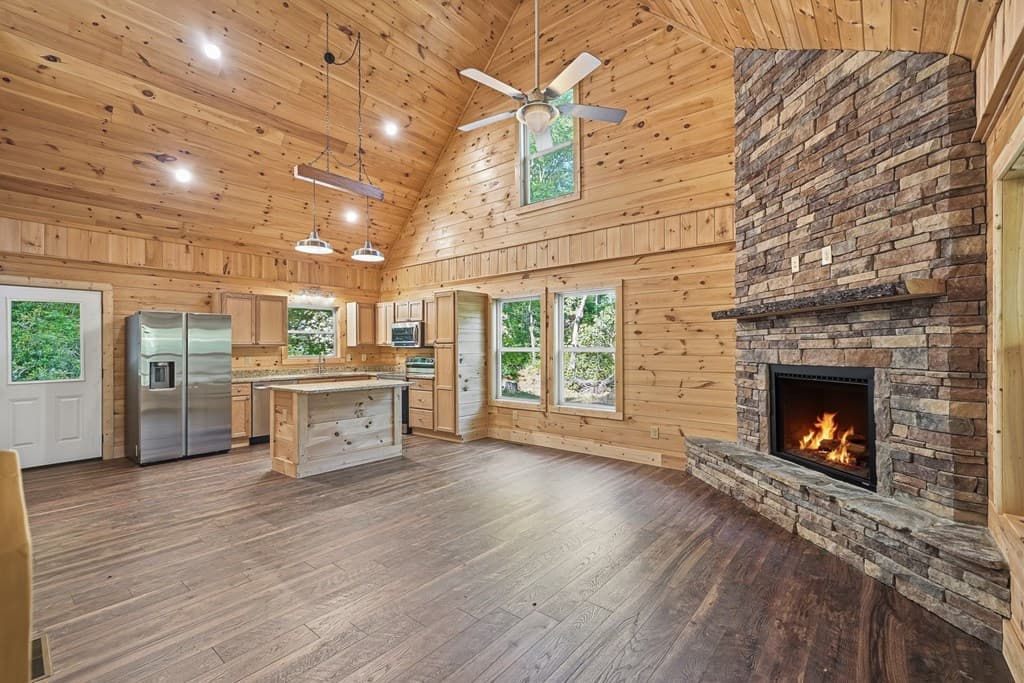 5860 Old Bucktown Road, Ellijay GA 30536 - Photo