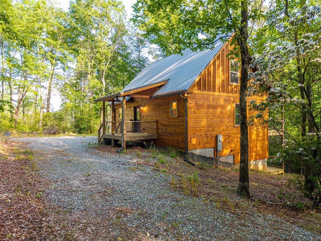5860 Old Bucktown Road, Ellijay GA 30536 - Photo