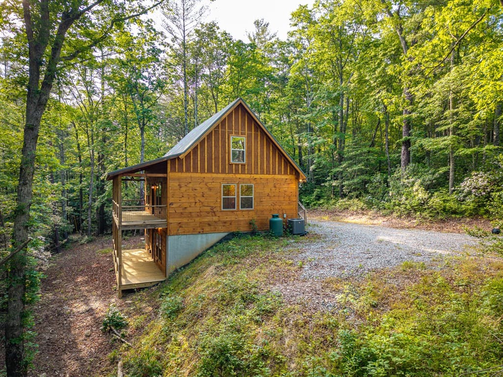 5860 Old Bucktown Road, Ellijay GA 30536 - Photo
