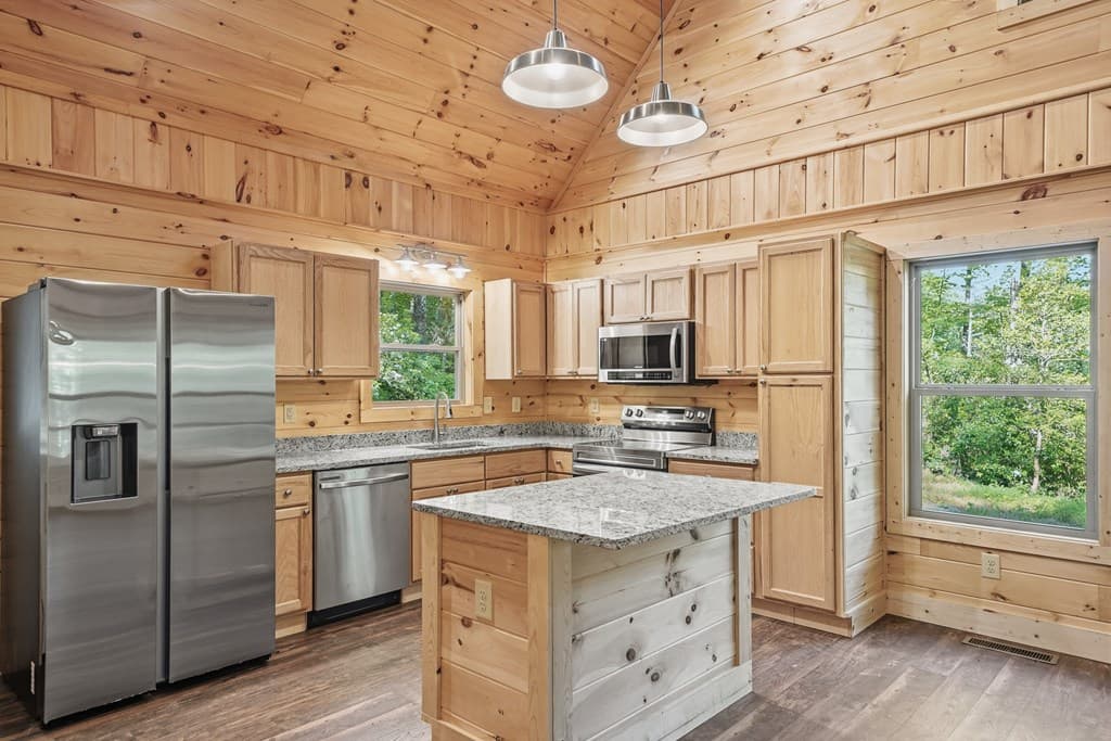 5860 Old Bucktown Road, Ellijay GA 30536 - Photo
