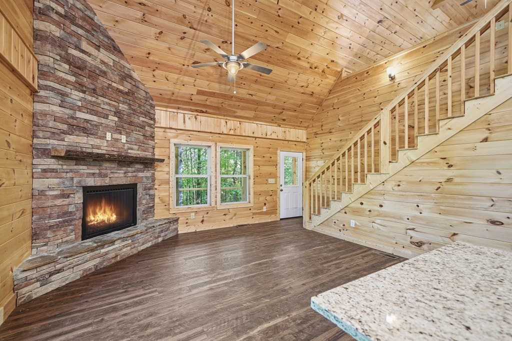 5860 Old Bucktown Road, Ellijay GA 30536 - Photo
