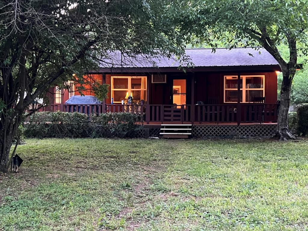 130 Ivy Lane, Murphy SC 29806 - Primary photo