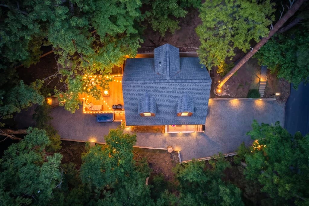 747 Mountain Oak Road, Ellijay GA 30540 - Photo