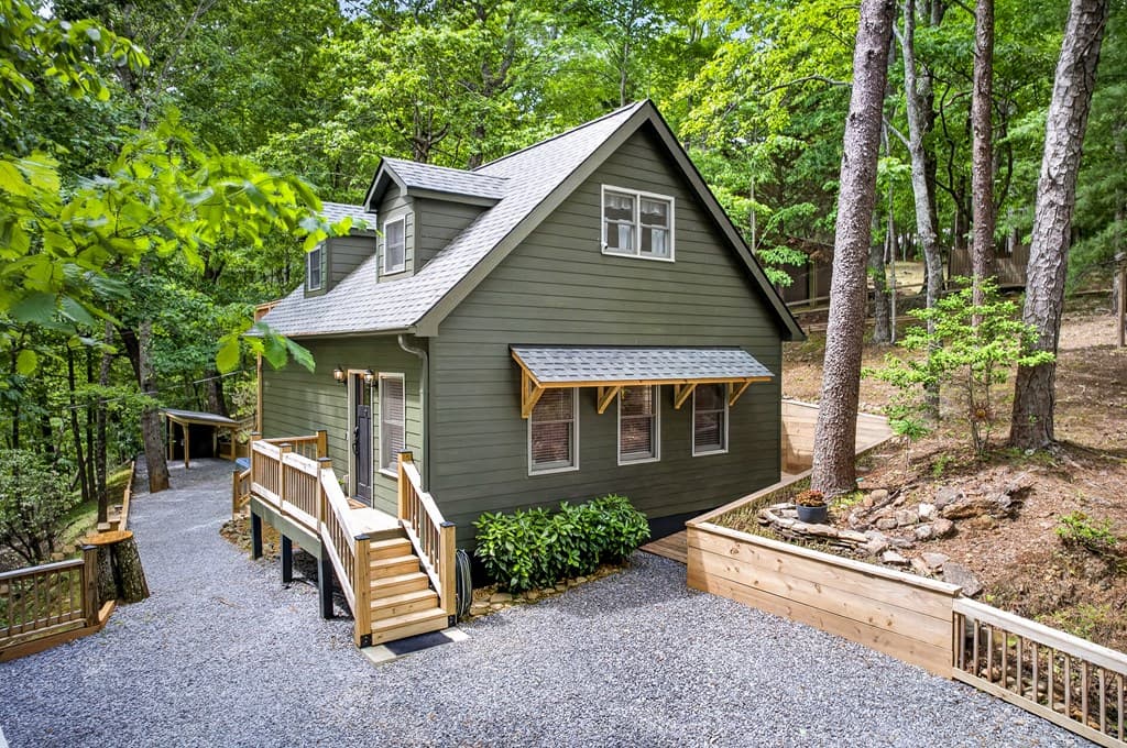 747 Mountain Oak Road, Ellijay GA 30540 - Photo